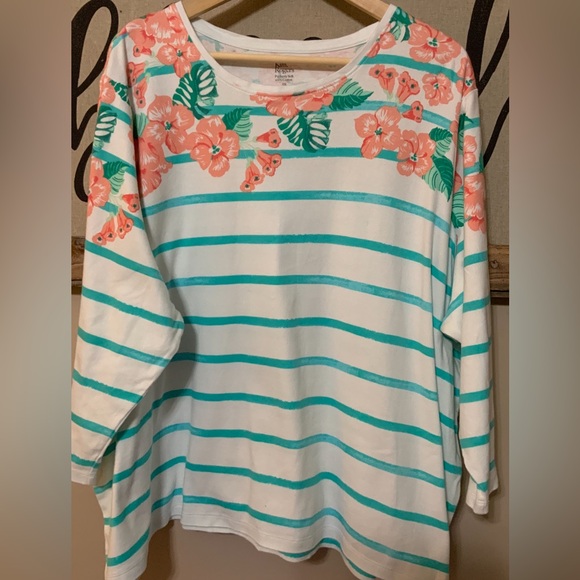 KIM ROGERS. Size 4XL Perfectly Soft Vibrant Women’s Pullover Top. 3/4 Sleeve - Picture 1 of 3